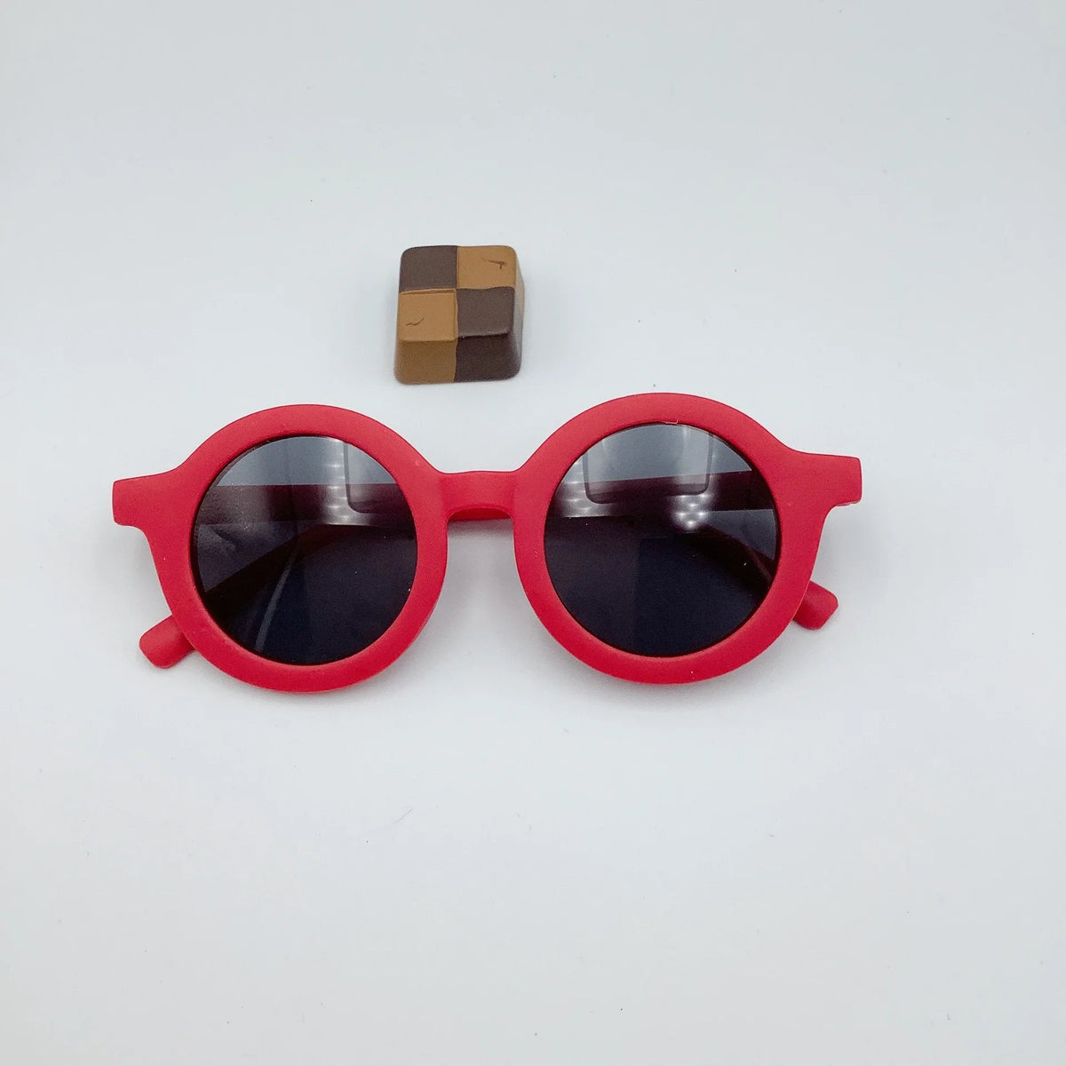 Lunettes de soleil colorées